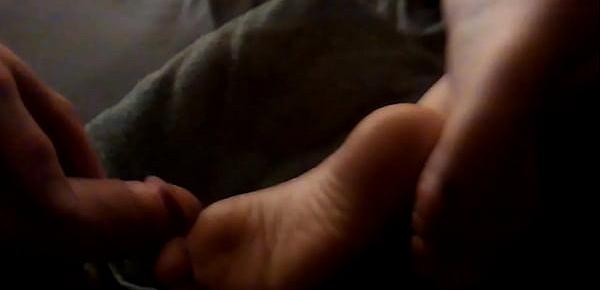  Pissing on slutty used feet